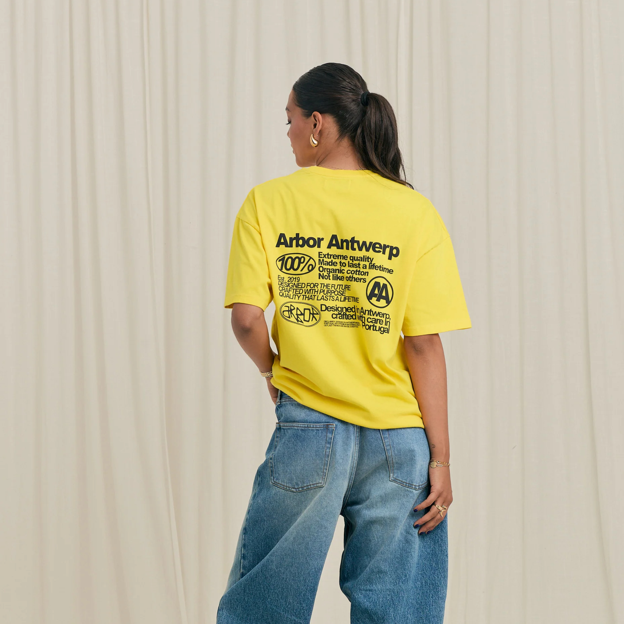 Tee-shirt - Quality Yellow T-shirt - Arbor Antwerp