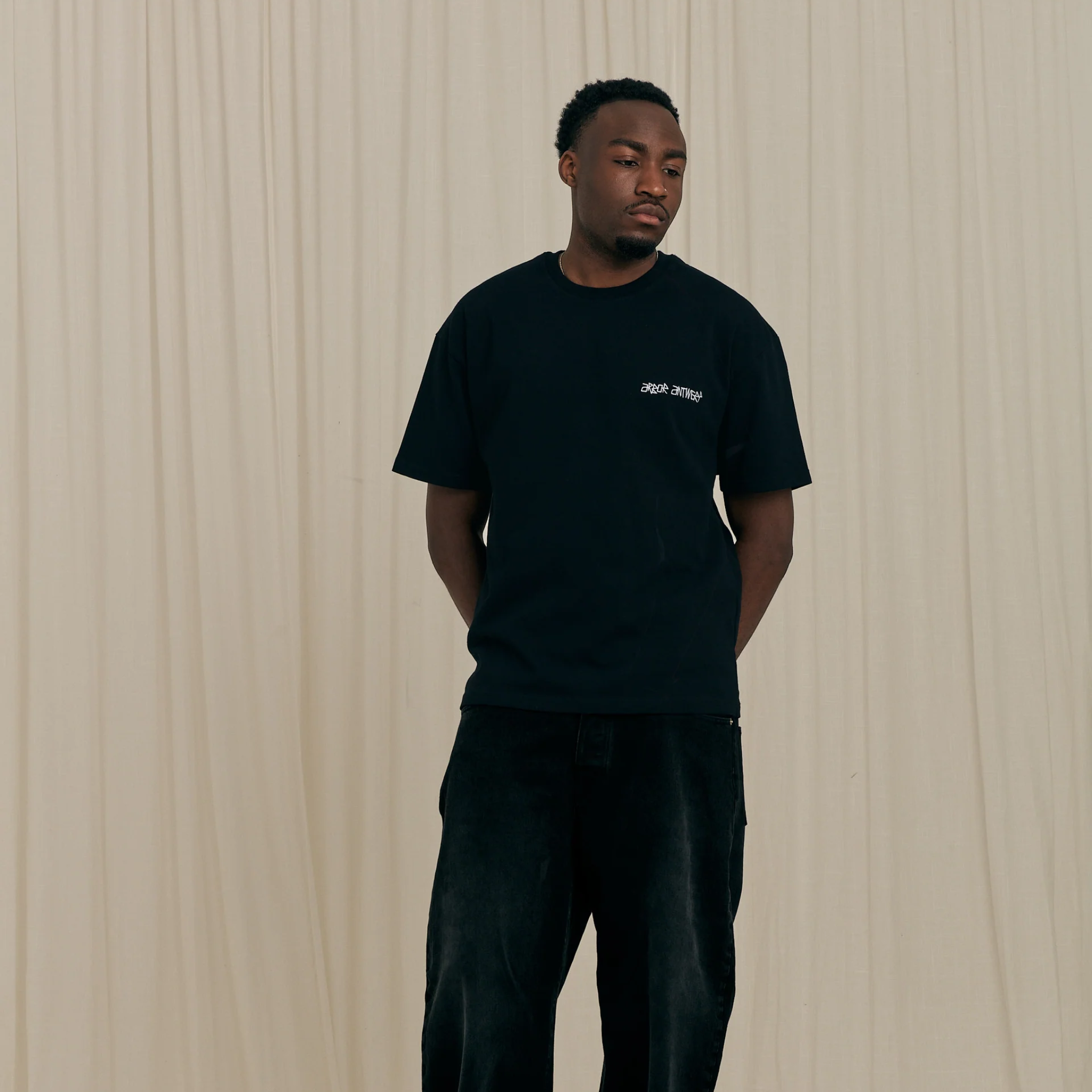 Tee-shirt - Dotwork Black T-Shirt - Arbor Antwerp