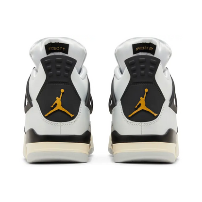 Sneakers - Air Jordan 4 Pure Platinum - Nike