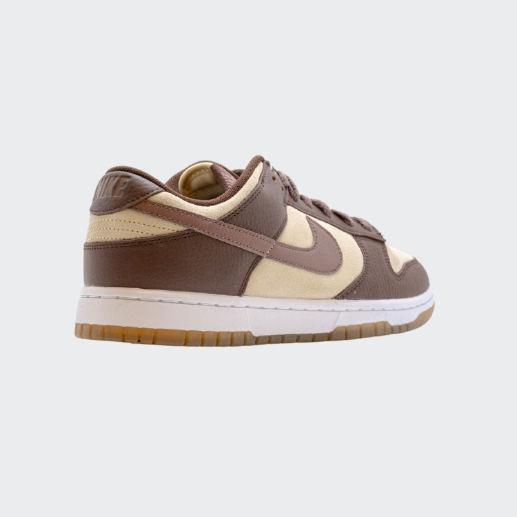 Dunk Low Plum