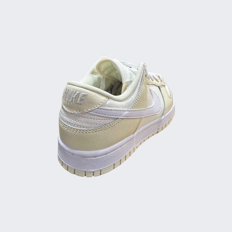 Dunk Low Coconut