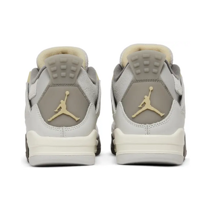 Sneakers - Air Jordan 4 SE Craft Photon Dust - Nike