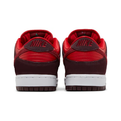 Sneakers - Dunk SB Cherry - Nike