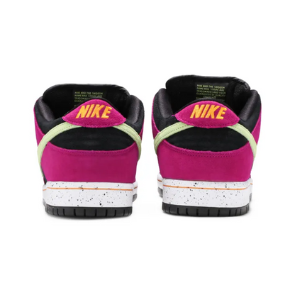 Sneakers - Dunk SB Low ACG Terra  Red Plum- Nike